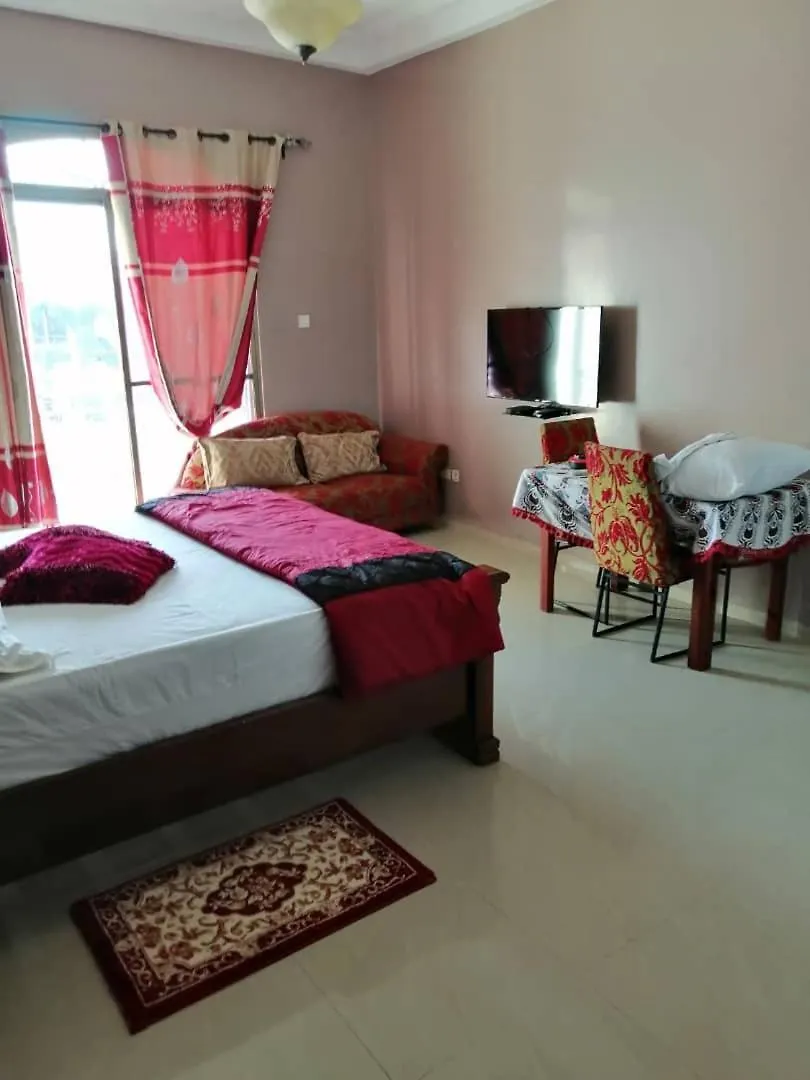 Chambre Salle De Bain Apartment Dakar